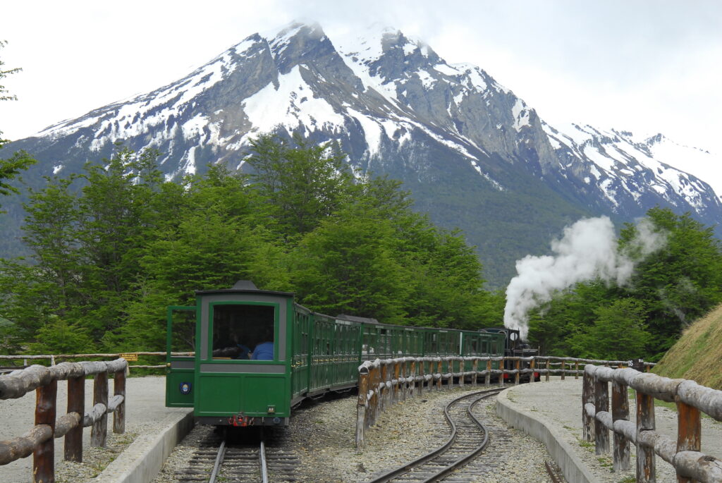 Excursão ao Parque Nacional Terra do Fogo + Trem do Fim do Mundo saindo de  Ushuaia